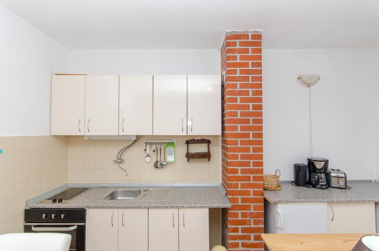 Apartments Derado Supetar Dış mekan fotoğraf