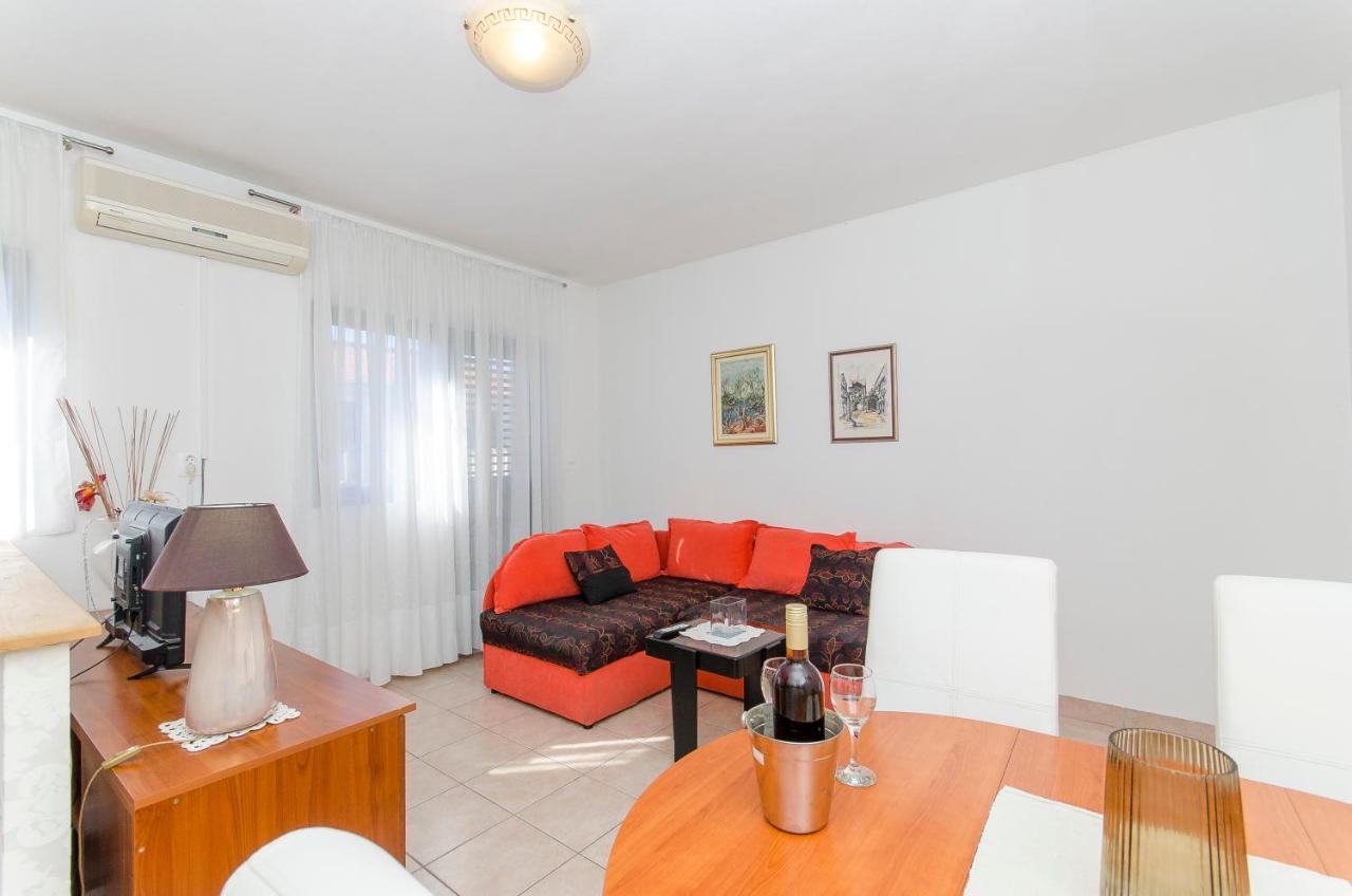Apartments Derado Supetar Dış mekan fotoğraf