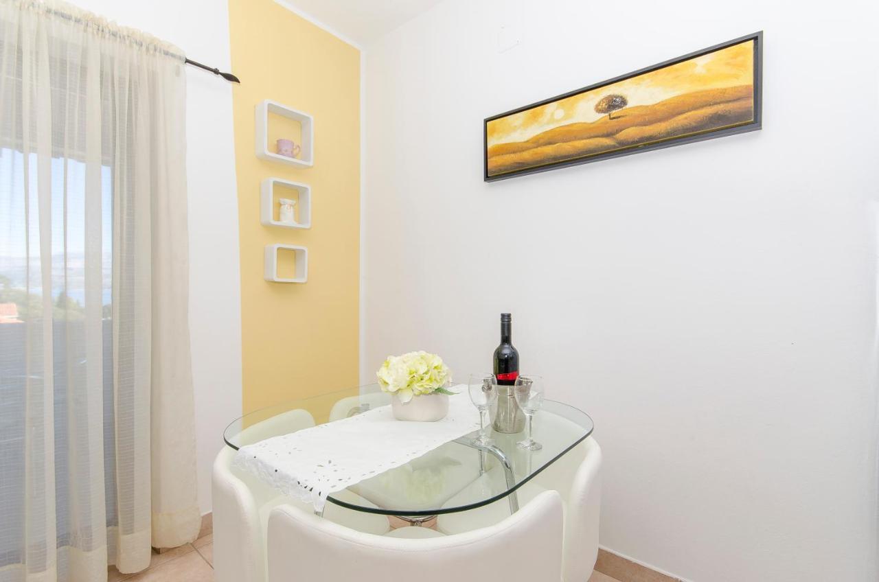 Apartments Derado Supetar Dış mekan fotoğraf