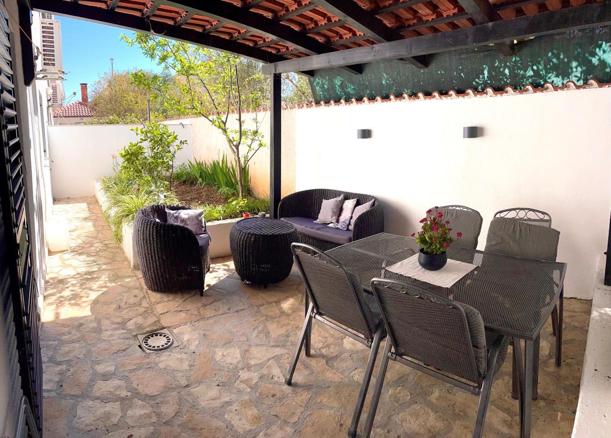 Apartments Derado Supetar Dış mekan fotoğraf